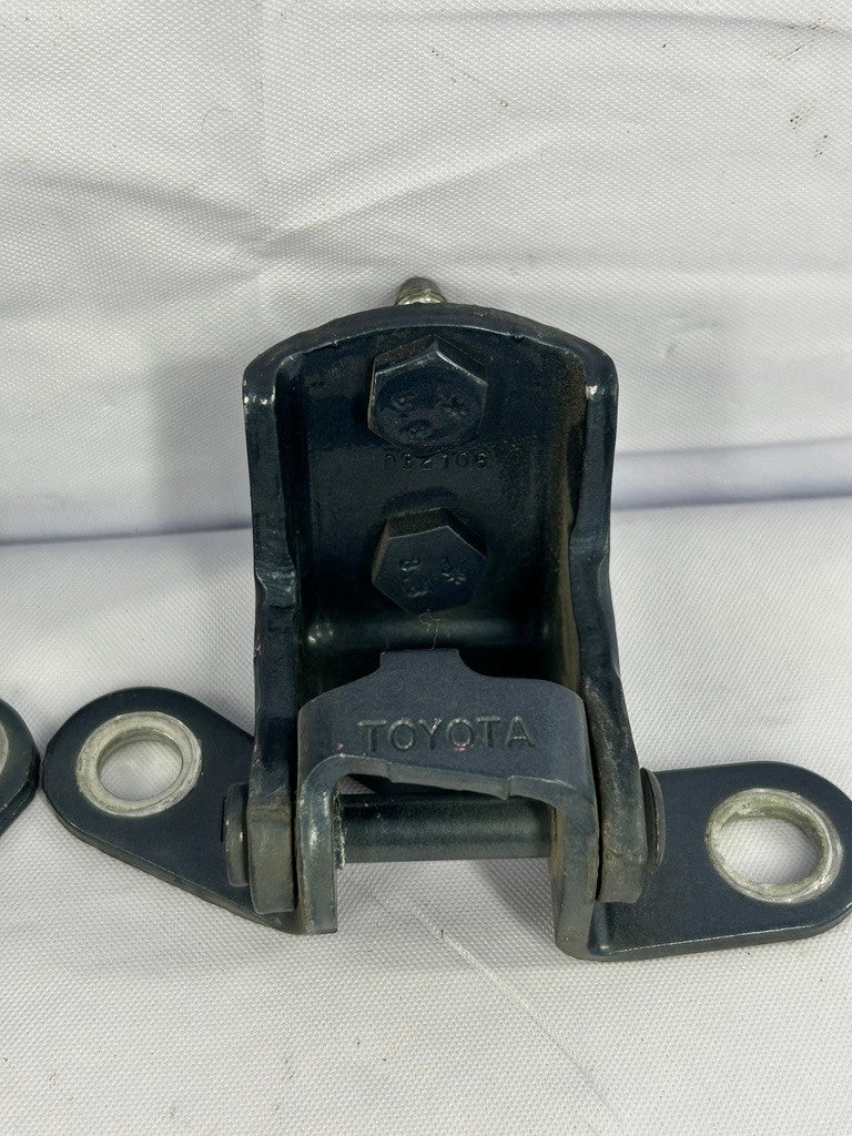 2000-2006 Toyota Tundra Double Cab Right Rear Door Hinge Set OEM