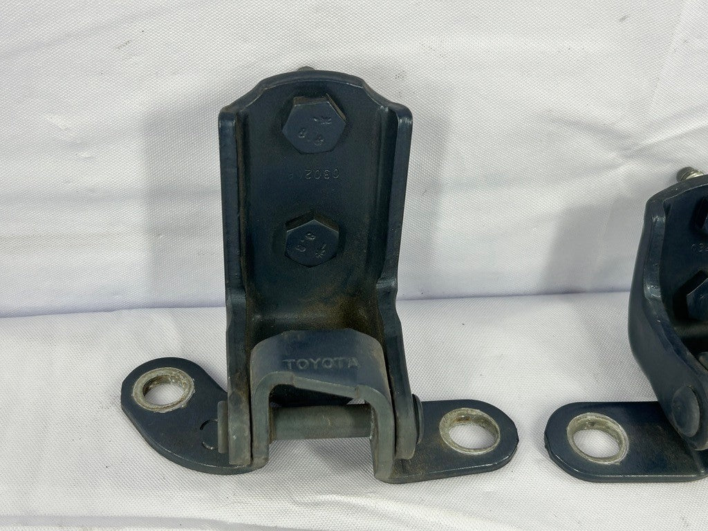 2000-2006 Toyota Tundra Crew Cab Left Rear Door Hinge Set OEM