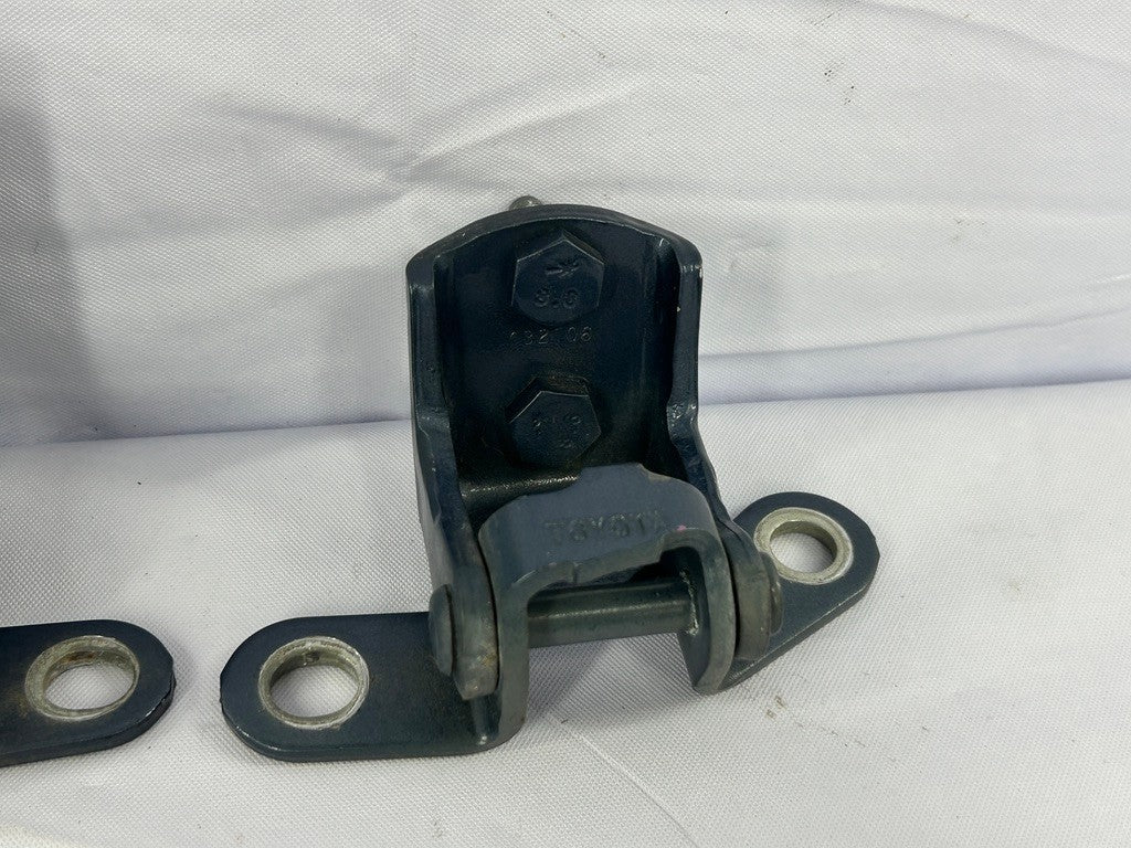 2000-2006 Toyota Tundra Crew Cab Left Rear Door Hinge Set OEM