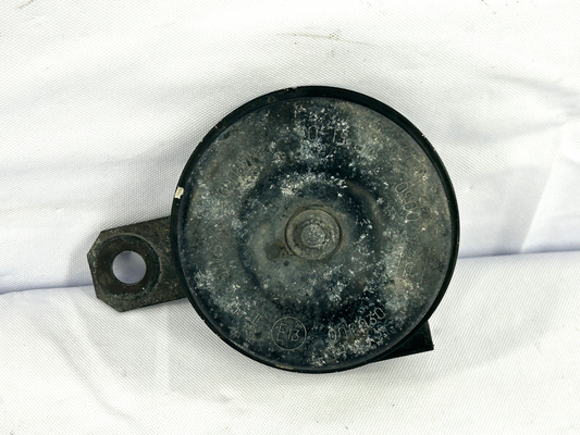 2006-2010 Toyota RAV4 Low Note Horn 86520-20300 Low Tone OEM