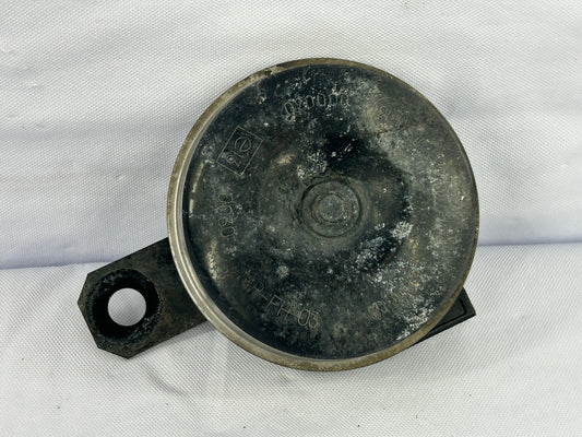 2006-2010 Toyota RAV4 High Note Horn 86510-20280 High Pitch Tone OEM