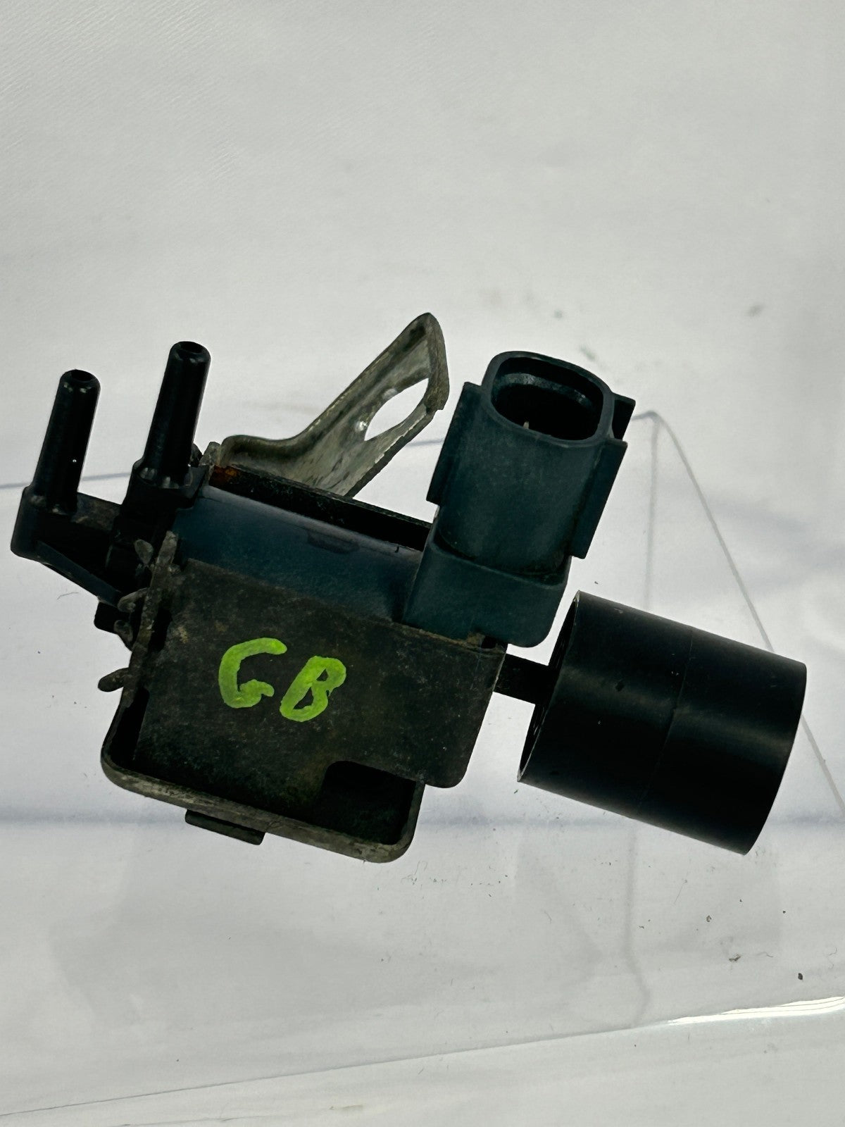 2007-2012 Toyota RAV4 Vacuum Switching Valve 90910-12088