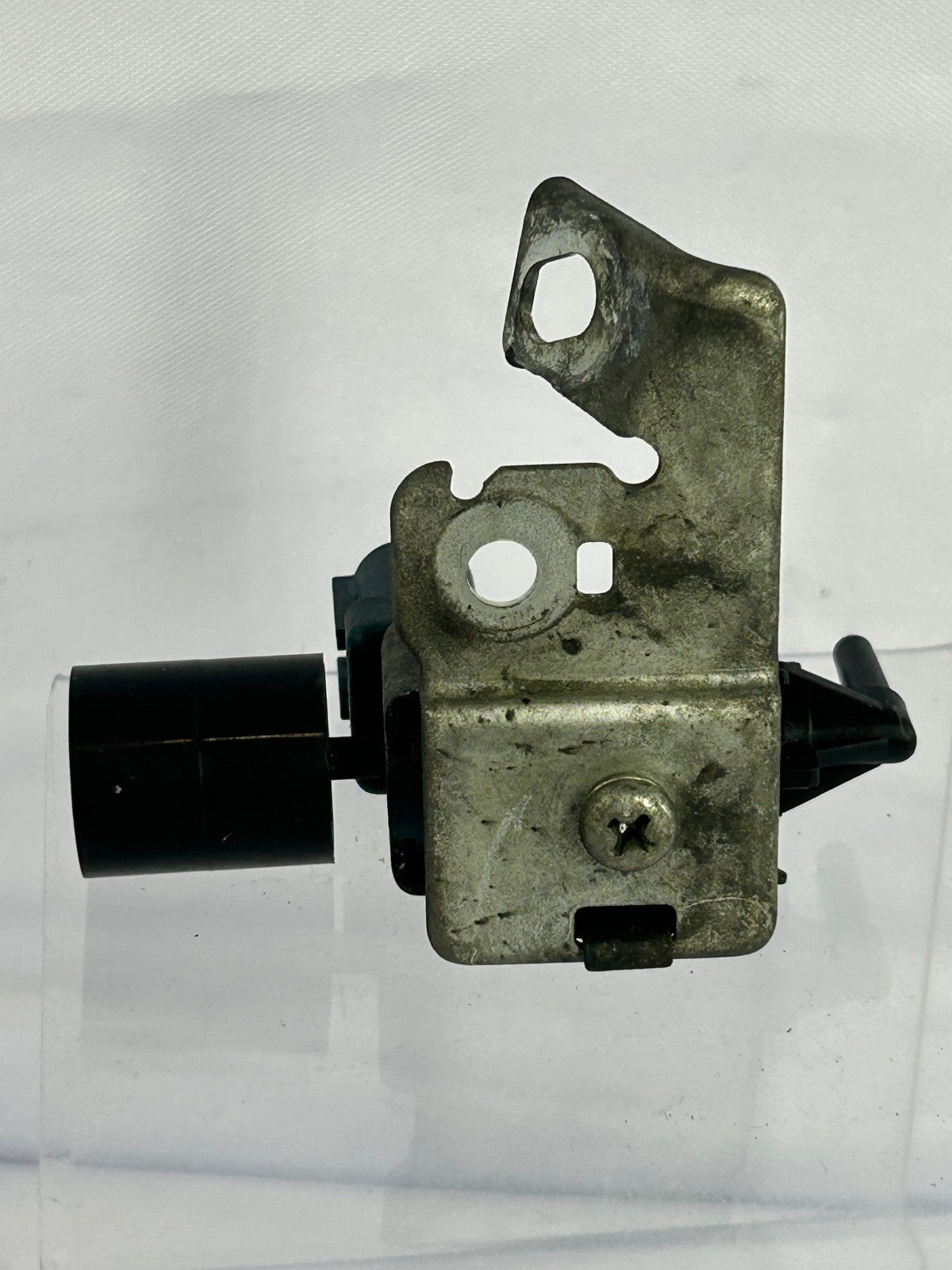 2007-2012 Toyota RAV4 Vacuum Switching Valve 90910-12088