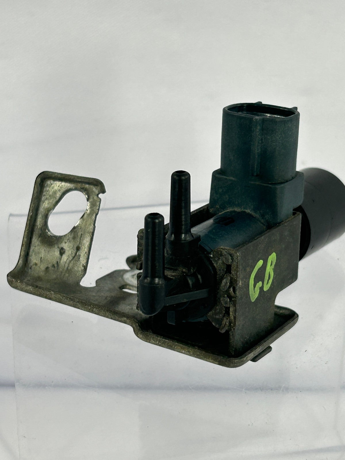 2007-2012 Toyota RAV4 Vacuum Switching Valve 90910-12088