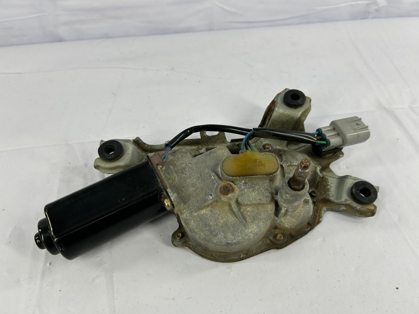2001-2007 Toyota Sequoia Rear Glass Liftgate Hatch Wiper Motor Assembly OEM
