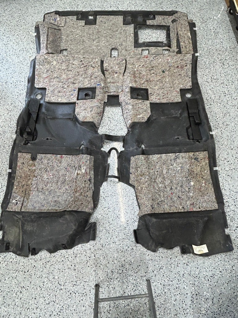 2001-2007 Toyota Sequoia Front Cabin Carpet Mat Gray OEM 58510-OC070
