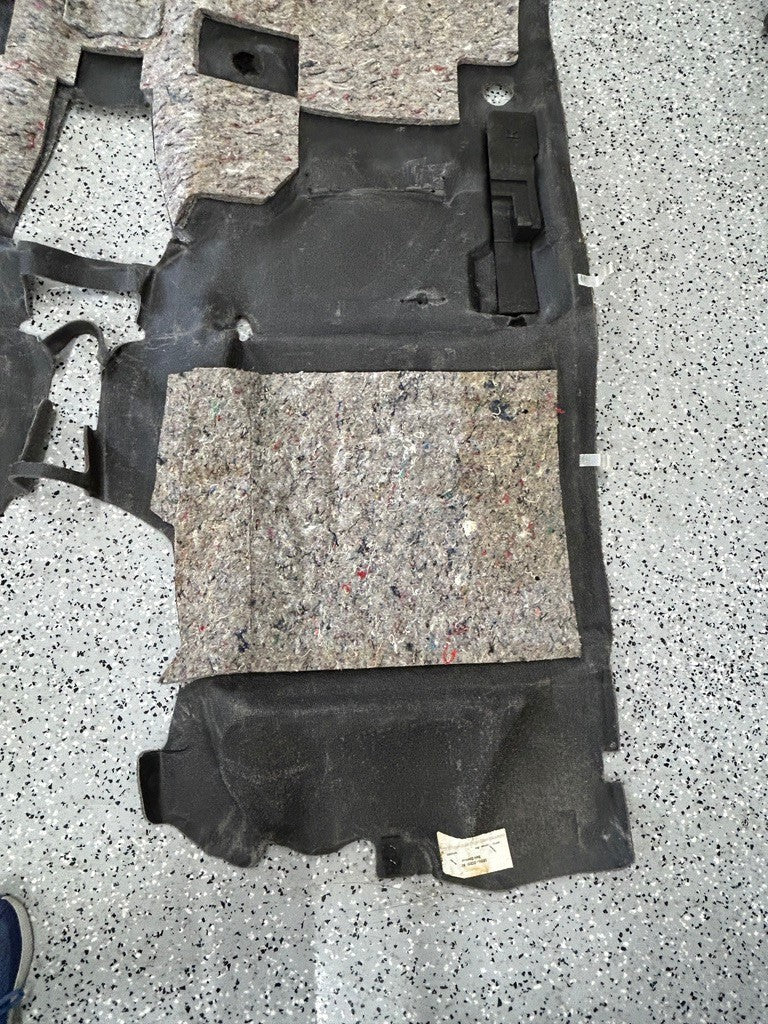 2001-2007 Toyota Sequoia Front Cabin Carpet Mat Gray OEM 58510-OC070