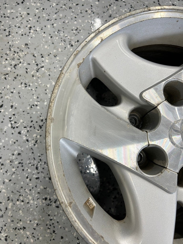2001-2004 Toyota Sequoia Machined Silver Wheel 16" 16X7 Original Rim OEM