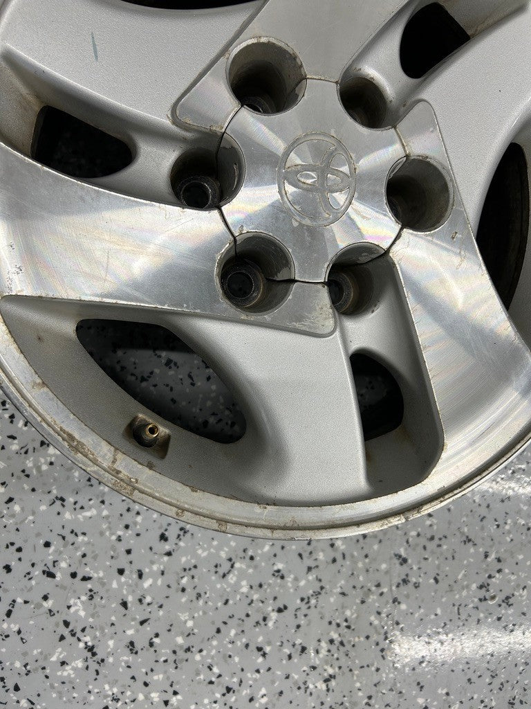2001-2004 Toyota Sequoia Machined Silver Wheel 16" 16X7 Original Rim OEM