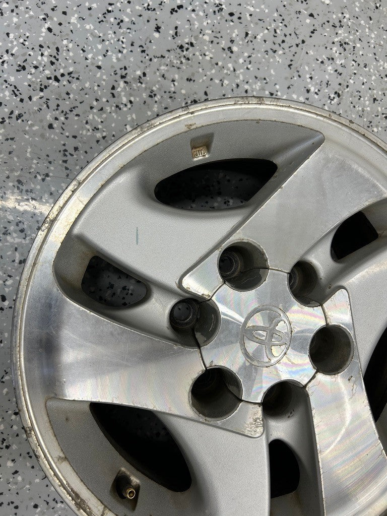 2001-2004 Toyota Sequoia Machined Silver Wheel 16" 16X7 Original Rim OEM