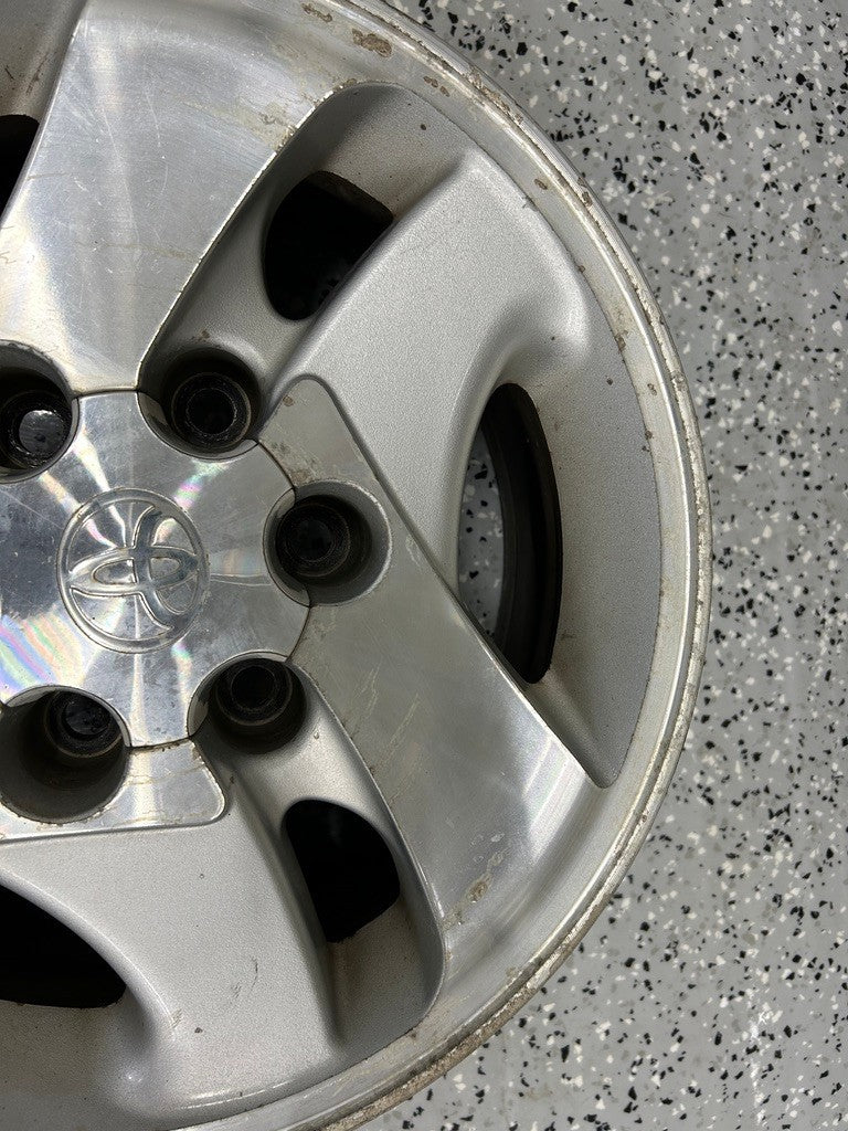 2001-2004 Toyota Sequoia Machined Silver Wheel 16" 16X7 Original Rim OEM