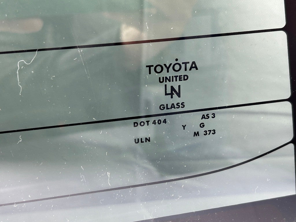 2000-2007 Toyota Sequoia Rear Liftgate Glass OEM Part Number FB21331YPY