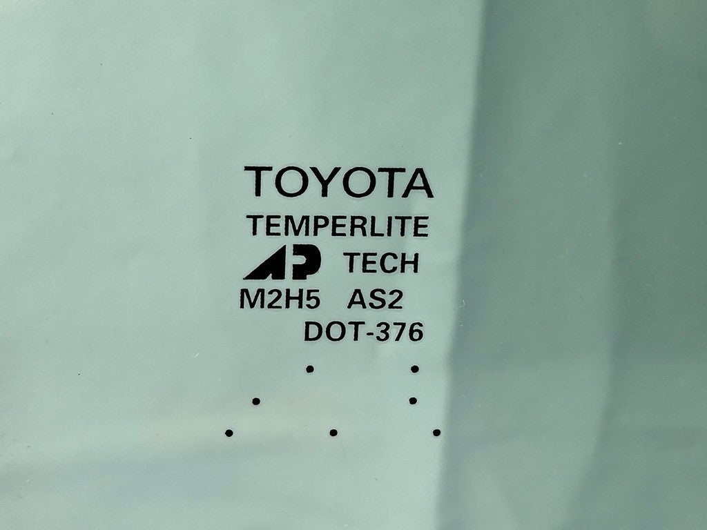 2001-2007 Toyota Sequoia Right Front Door Window Glass OEM
