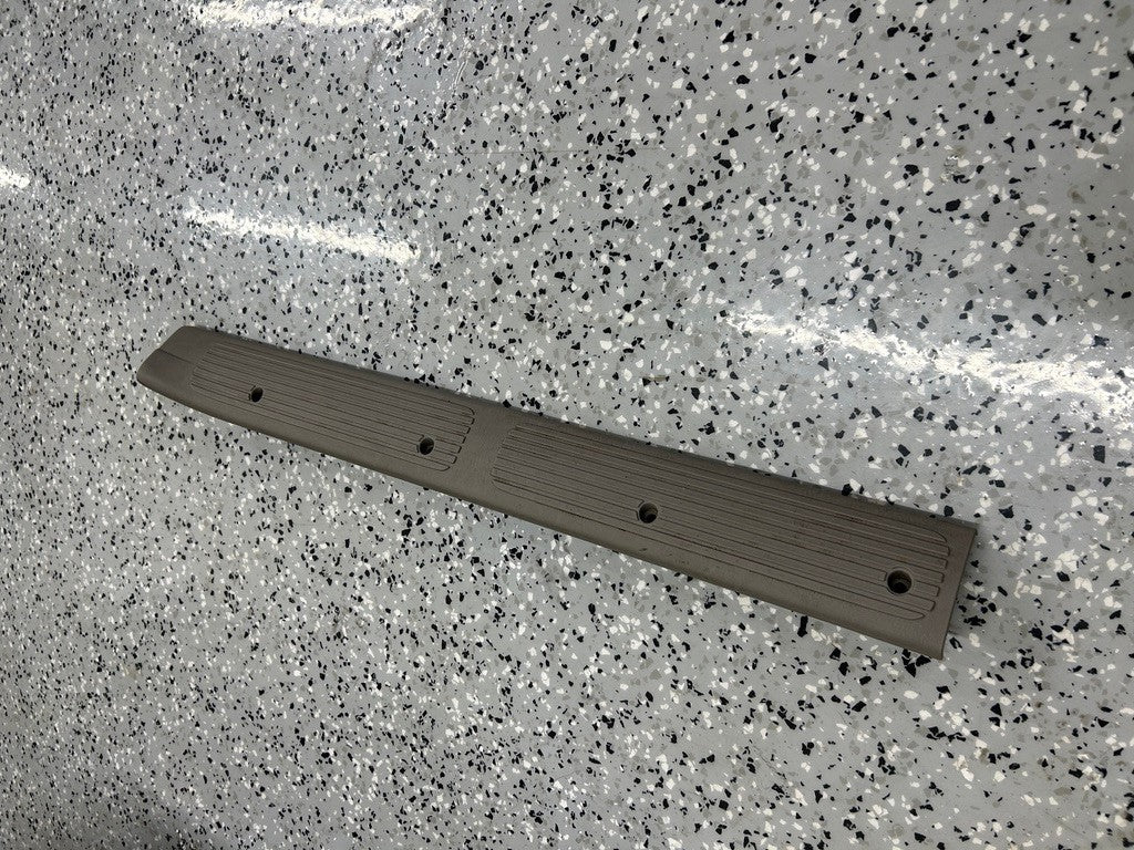 2001-2007 Toyota Sequoia Right Front Door Sill Plate Gray OEM