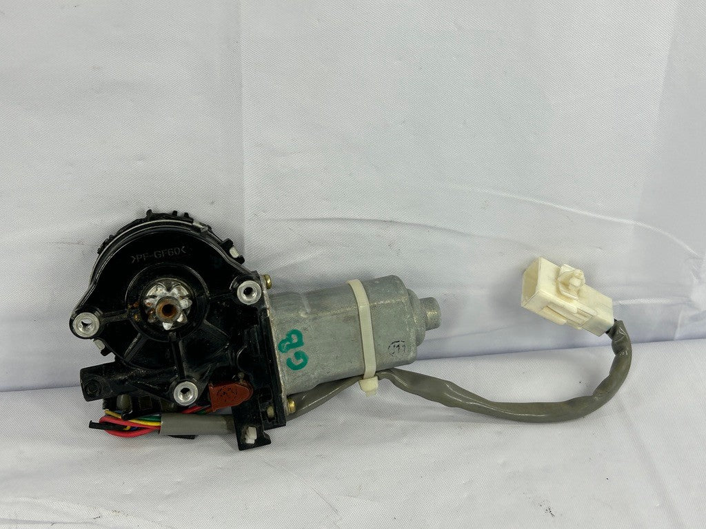 2001-2007 Toyota Sequoia Right Front Window Motor OEM