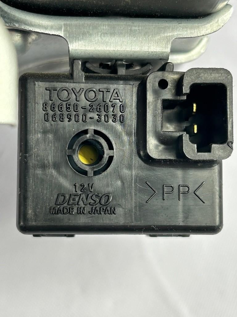 2001-2004 Toyota Sequoia 4.7 Multiplex MPX Body Network Computer 89221-0C010 OEM