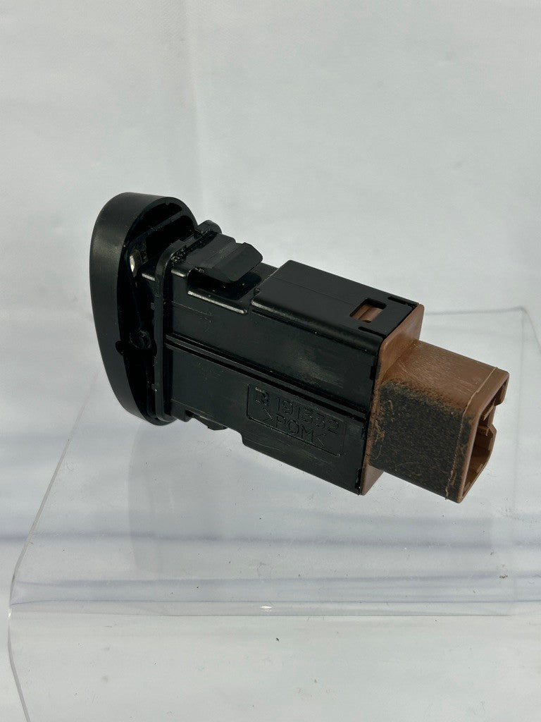 2001-2007 Toyota Sequoia 2004-2006 Tundra Right Seat Switch Heated OEM