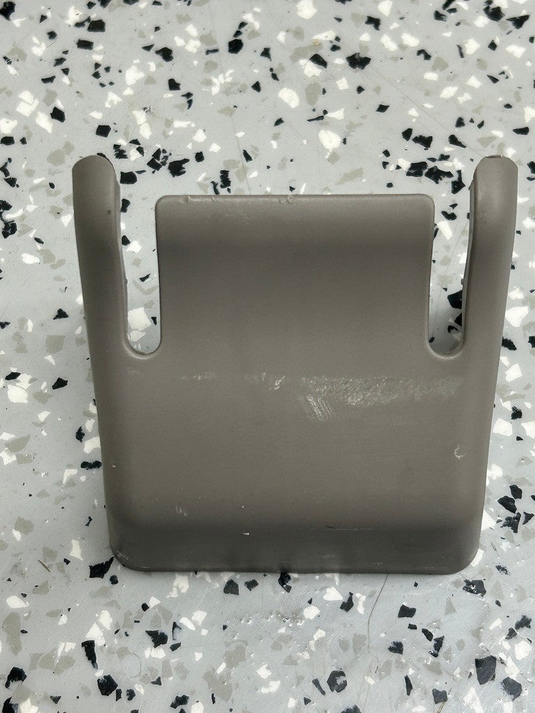 2001-2007 Toyota Sequoia 2nd Row LH or RH Seat Floor Hinge Cover 71692-00010 OEM