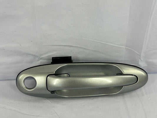 2001-2007 Toyota Sequoia Front Right Exterior Door Handle OEM