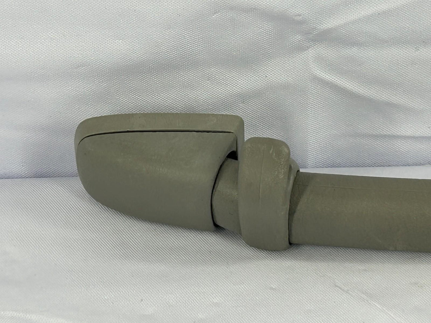 2001-2007 Toyota Sequoia Right Rear Upper Grab Grip Assist Handle Gray OEM