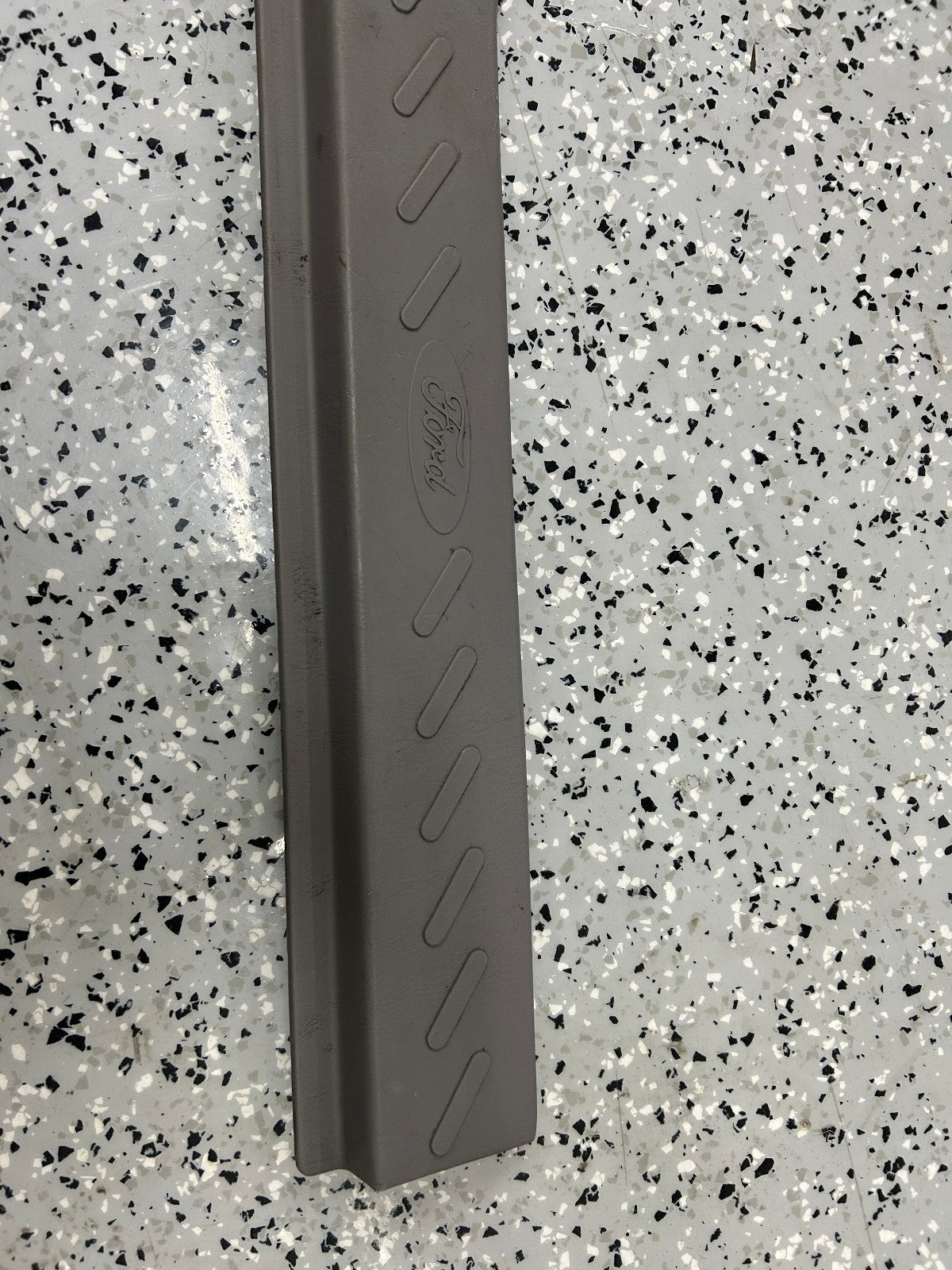 1999-2004 Ford F150 F-150 Left Door Sill Scuff Plate Gray Trim OEM