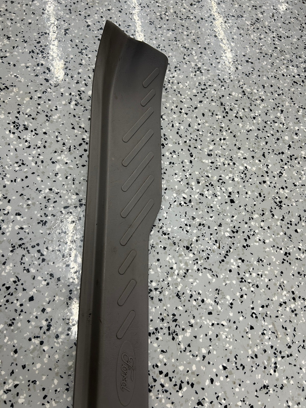 1999-2004 Ford F150 F-150 Left Door Sill Scuff Plate Gray Trim OEM