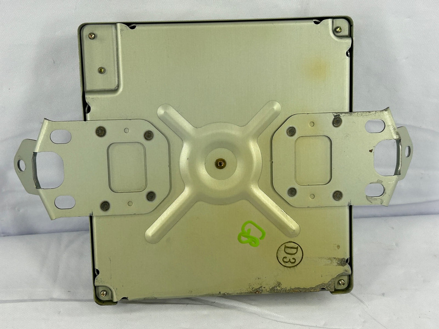 2003 Subaru Forester AT Engine Control Computer Module 2J ECU ECM 22611AG594 OEM