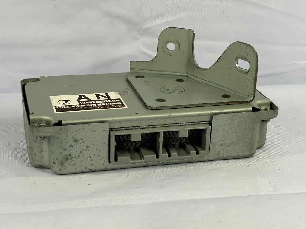2003 Subaru Forester Automatic Transmission Control Unit ECU TCU 31711AG140 OEM
