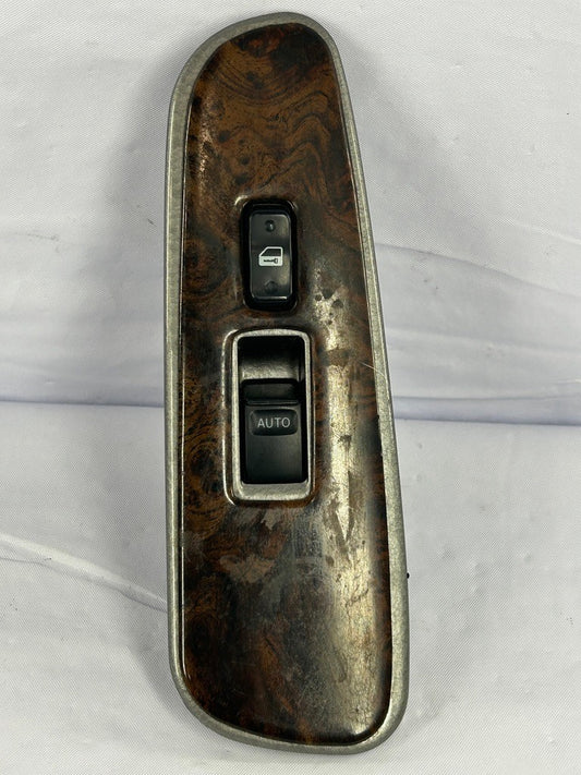 2001-2007 Toyota Sequoia Right Front Window Switch and Bezel OEM