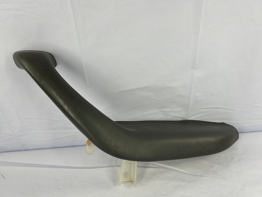2001-2007 Toyota Sequoia Rght Front Door Armrest Gray OEM