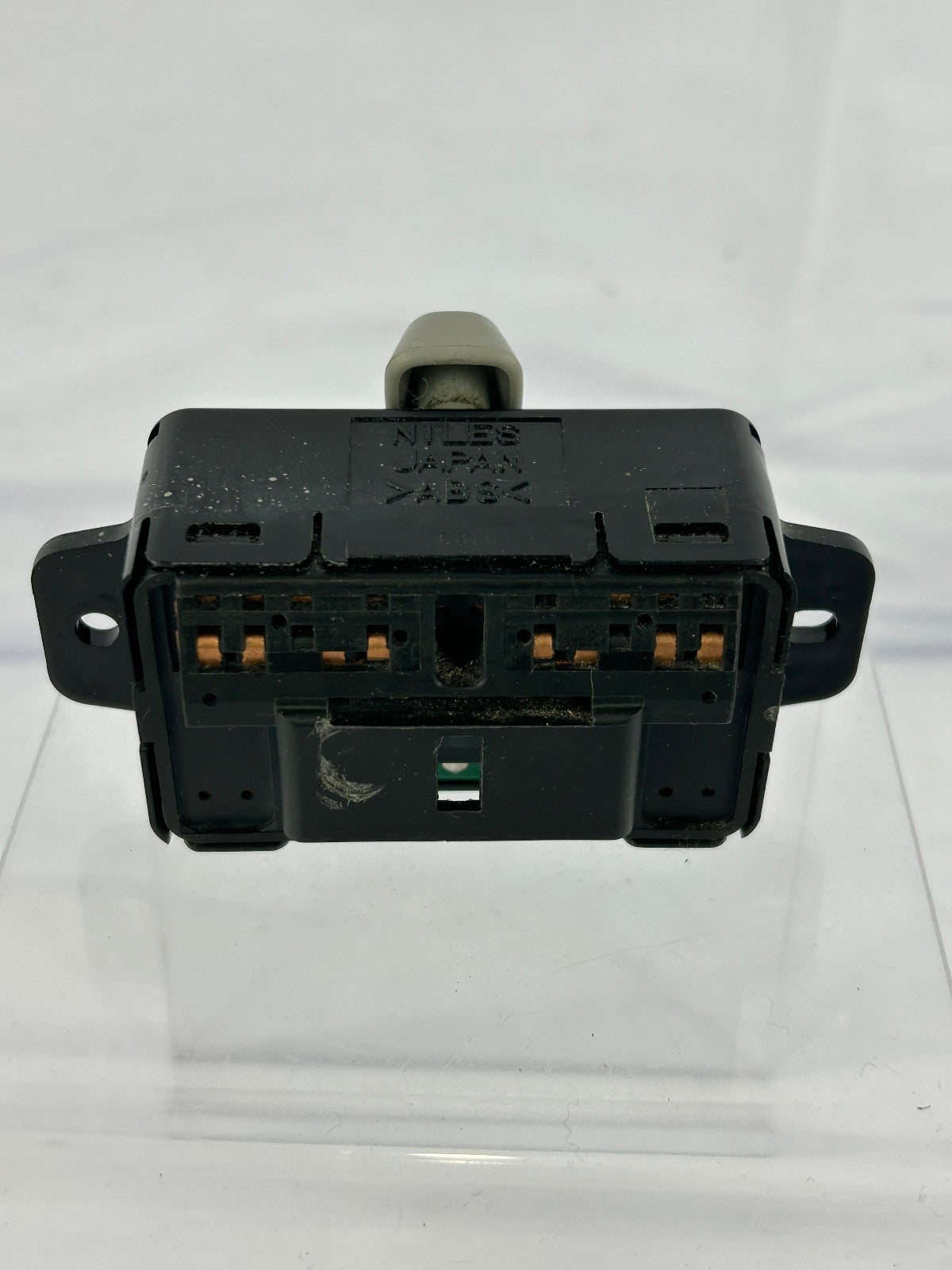 2005-2013 Subaru Forester Left Power Seat Control Switch 64176AE100 OEM