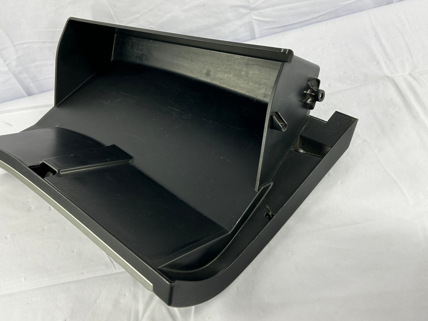 2008-2009 Subaru Outback Glove Box Storage & Trim Assembly Compartment OEM