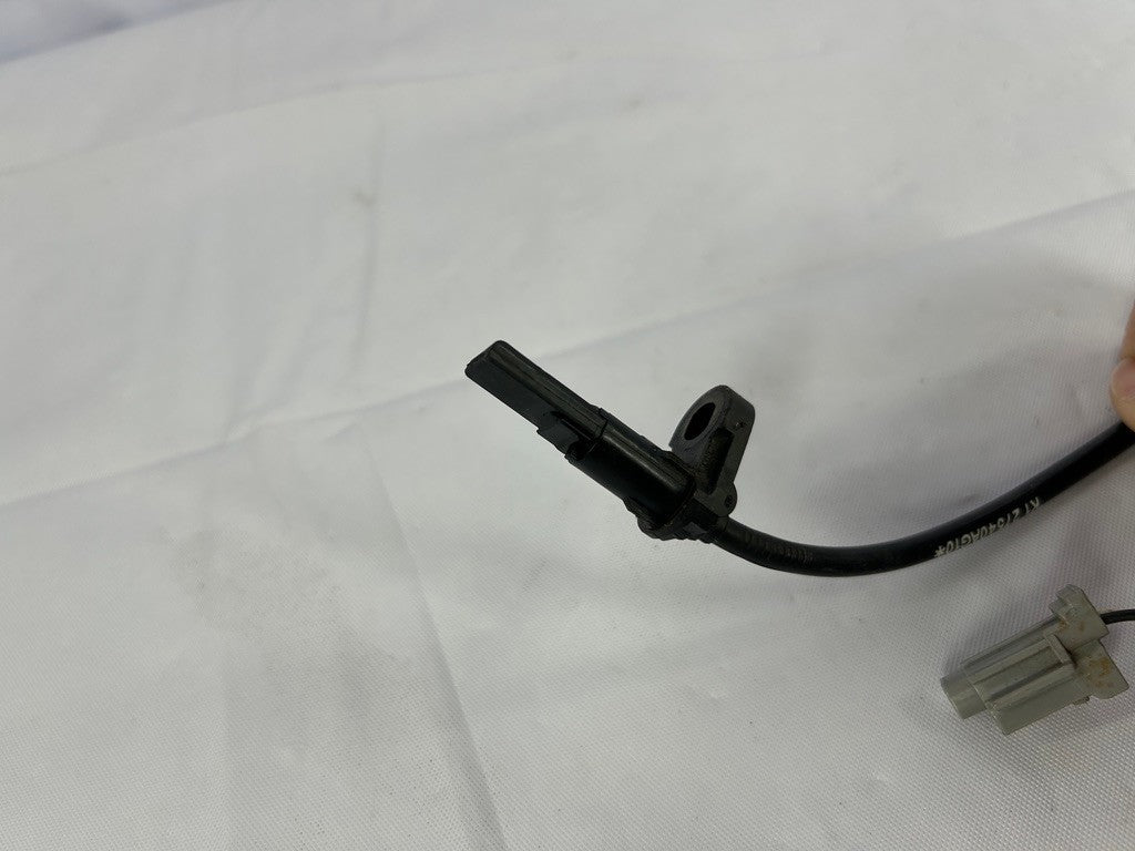 2007-2009 Subaru Legacy Outback Right Front ABS Sensor 27540AG110 OEM