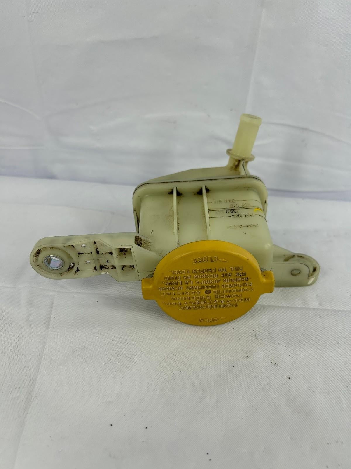 2005-2009 Subaru Outback Power Steering Reservoir and Cap 34630AG00A OEM