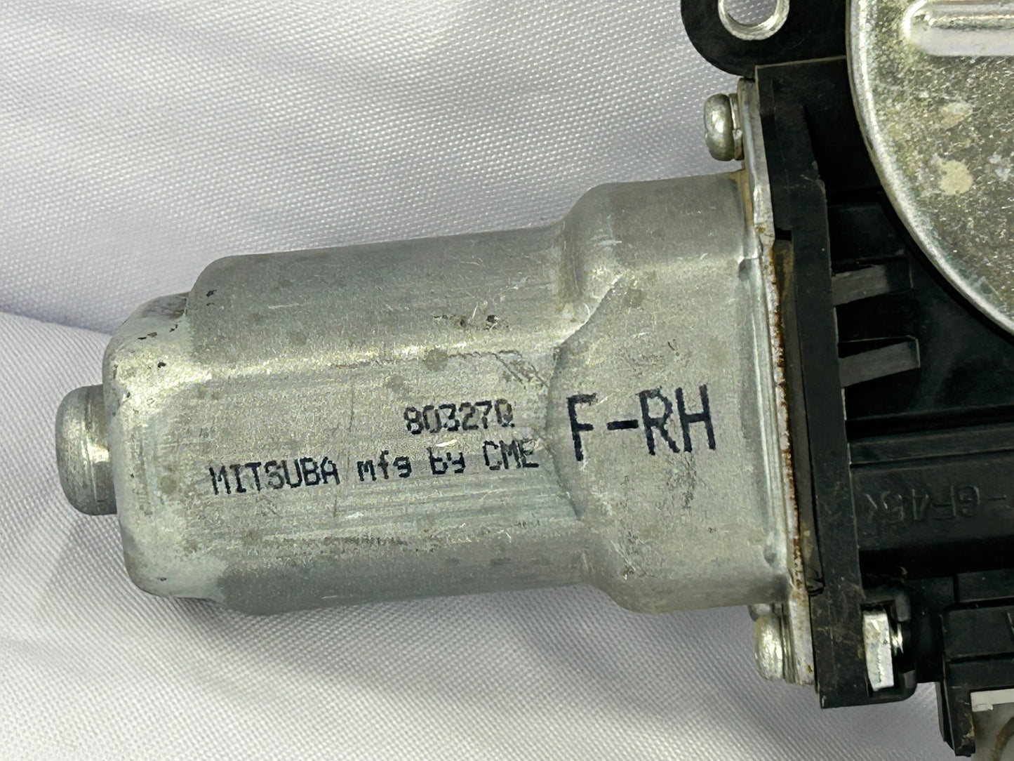 2005-2009 Subaru Outback Front Right Power Door Window Motor OEM