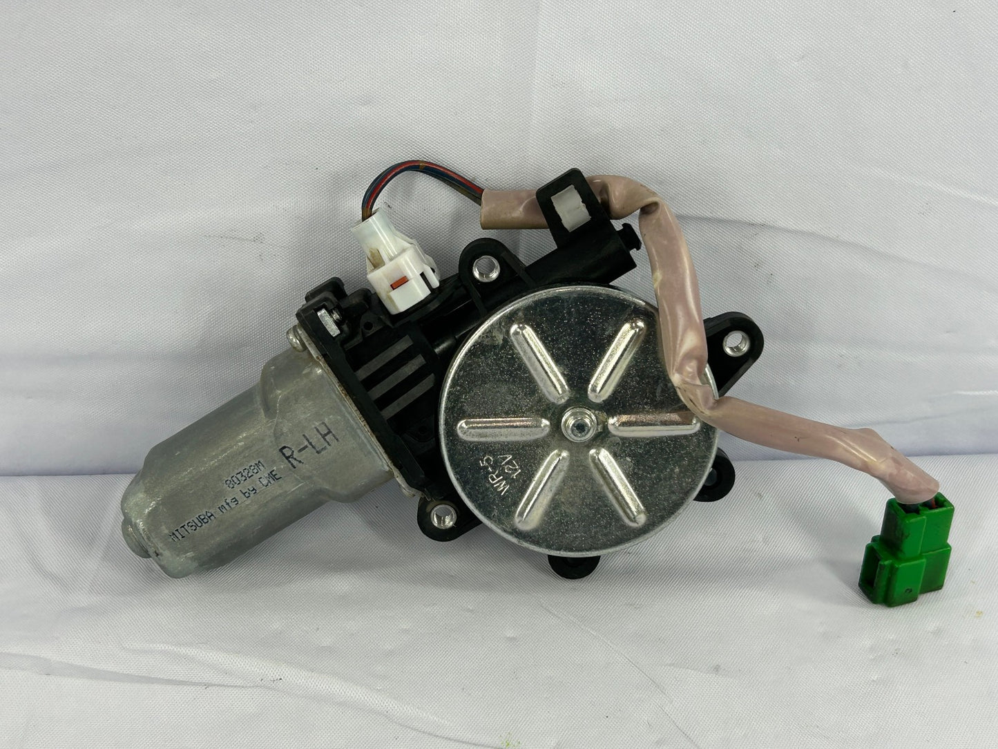 2005-2009 Subaru Outback Left Rear Window Motor OEM 62188AG01A
