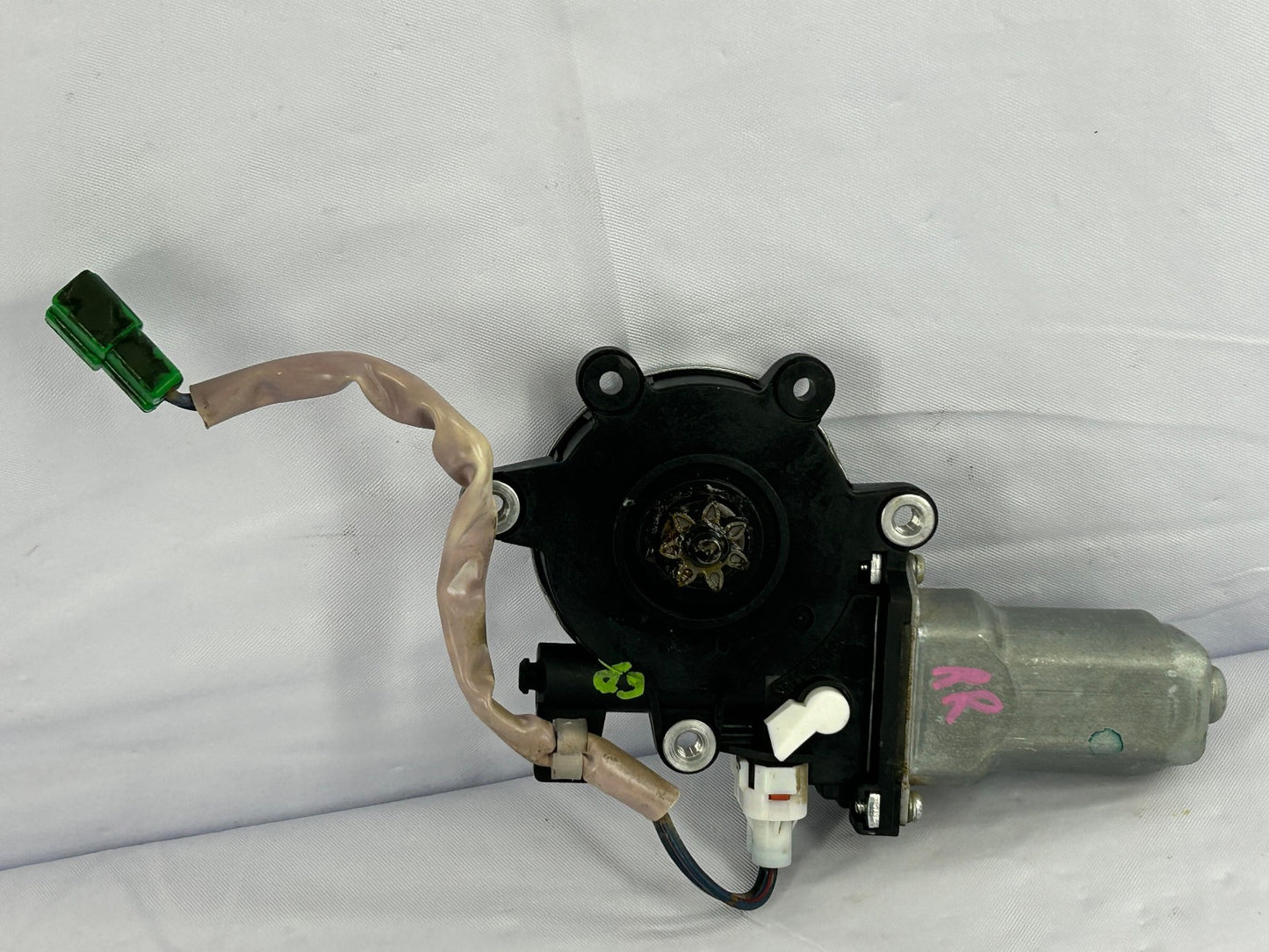 2005-2009 Subaru Outback Rear Right Window Motor OEM