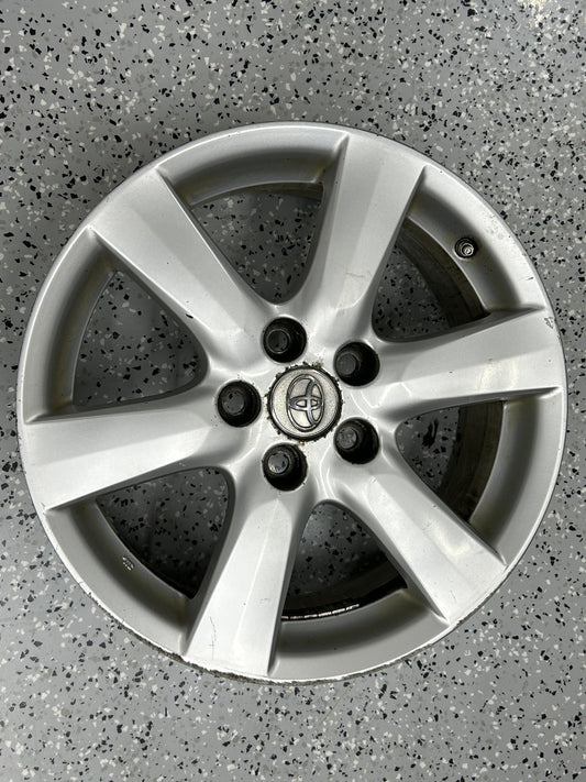 Toyota 6 Spoke Wheel Rim 17" Alloy 17X7 J with Center Cap and Tpms Sensor OEM