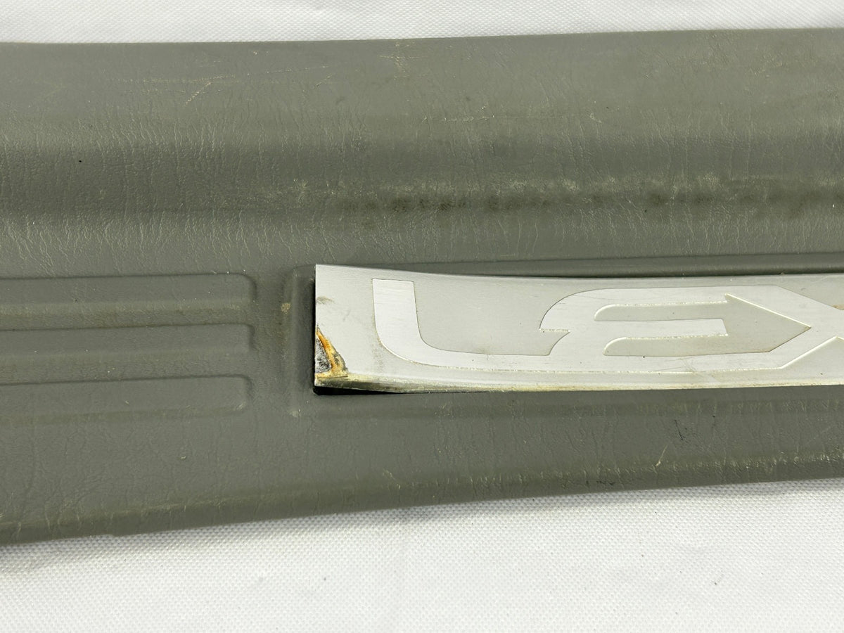 98-03 Lexus LX470 Rear Right Door Sill Outer Scuff Plate Trim OEM 67918-60040