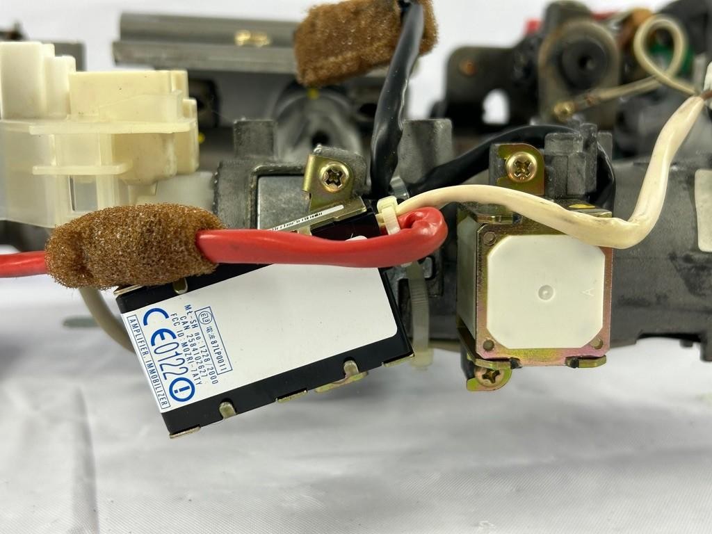 1998-2007 Lexus LX470 Power Steering Column and Steering Assist Motor Assembly