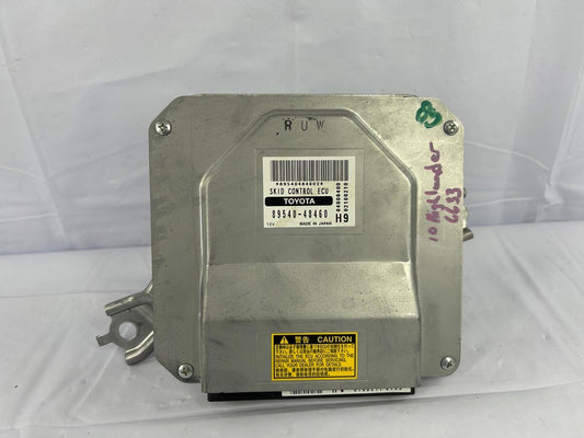 ABS Skid Control ECU 89540-48460 Toyota Hybrid Highlander 2008-2010 OEM