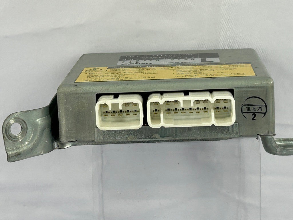 1999-2001 Lexus LX470 2000 Module Tilt and Telescopic 89227-60021 Computer OEM