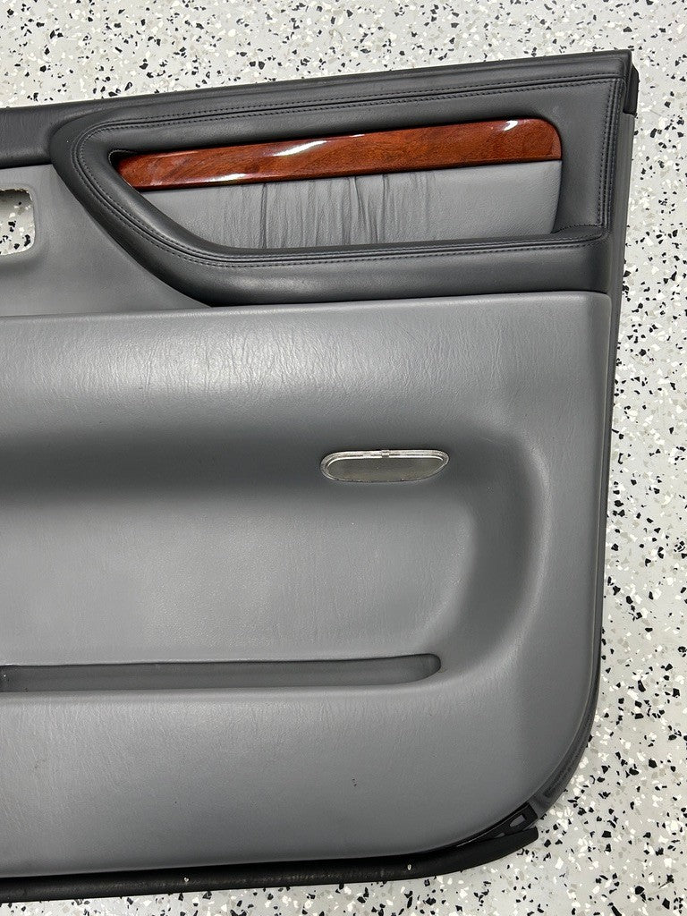 2001-2002 Lexus LX470 Front Door Interior Panel Right Mark Levinson Gray Trim