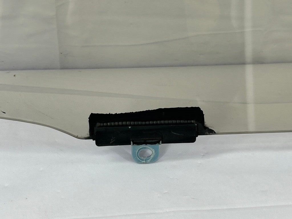 1998-2007 Lexus LX470 Toyota Land Cruiser Right Front Door Window Glass OEM