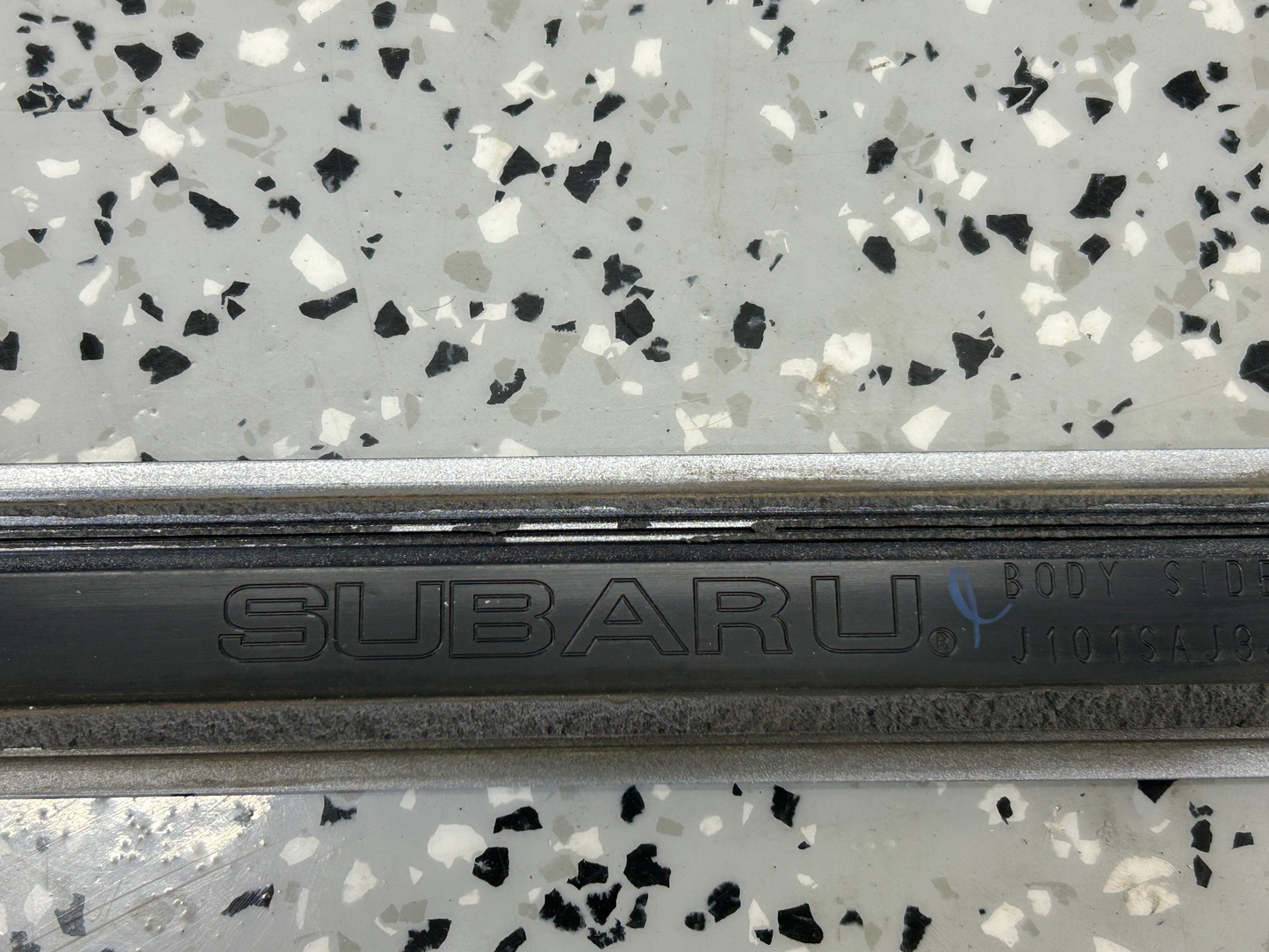 2010-2014 Subaru Outback Left Rear Body Side Molding J101SA1320 OEM