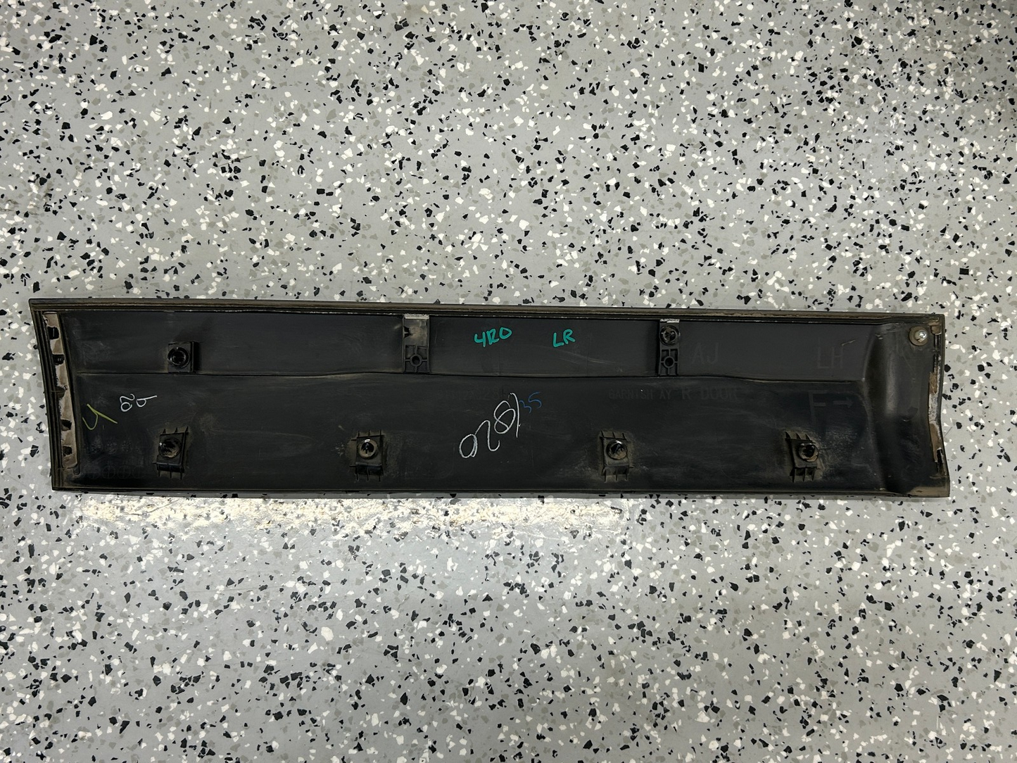 2011-2014 Subaru Outback Exterior Left Rear Door Molding Garnish Trim OEM
