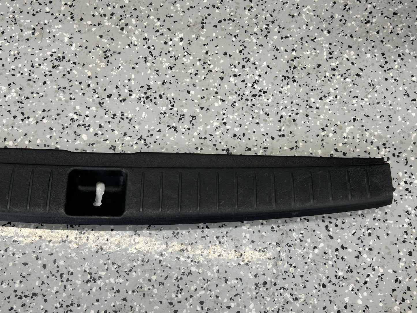 2005-2009 Subaru Legacy Outback Rear Hatch Trunk Sill Scuff Plate Latch Trim OEM