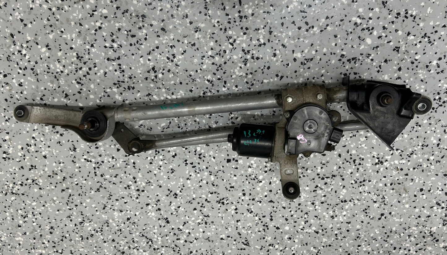 2010-2014 Subaru Outback Wiper Motor and Linkage 86510AJ00D Assembly OEM