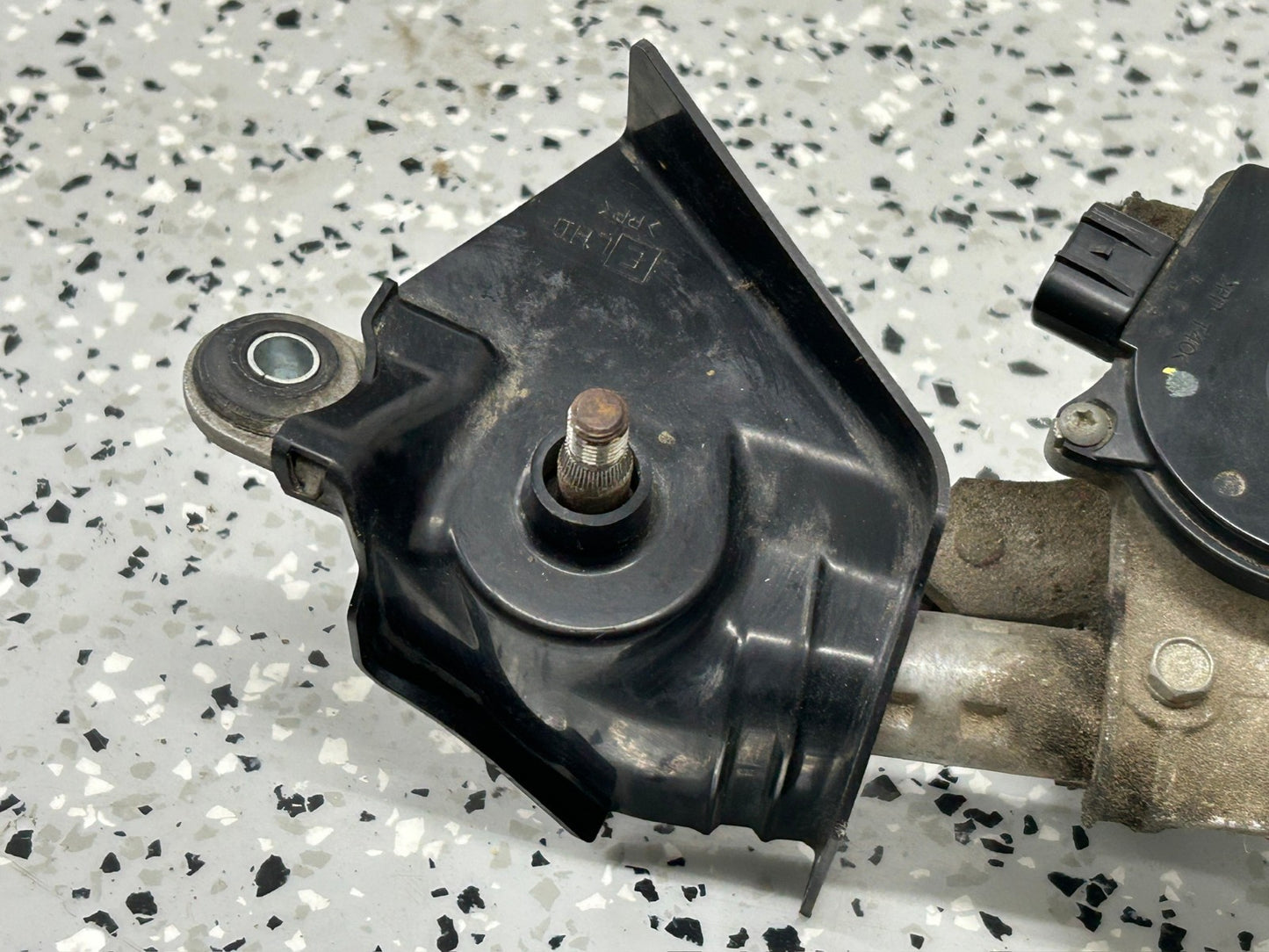2010-2014 Subaru Outback Wiper Motor and Linkage 86510AJ00D Assembly OEM