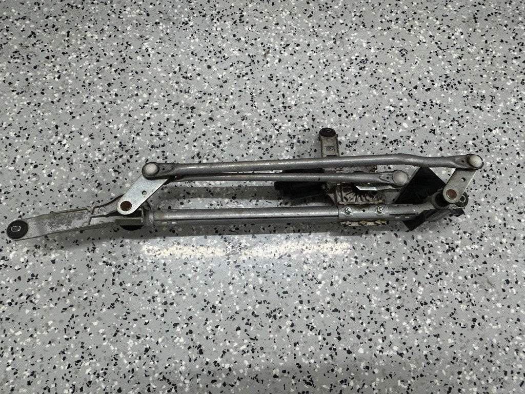 2010-2014 Subaru Outback Wiper Motor and Linkage 86510AJ00D Assembly OEM